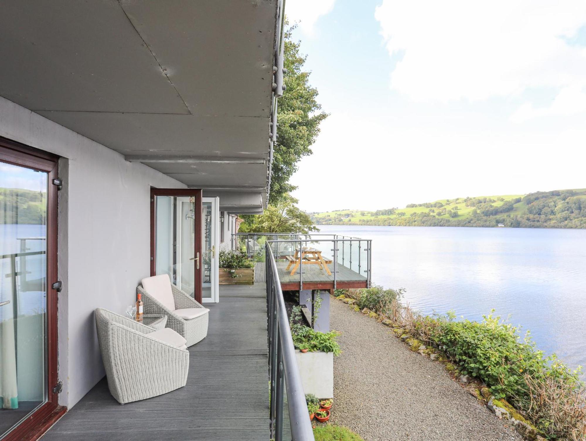Tegid Lakeside - Bala Lake Buitenkant foto